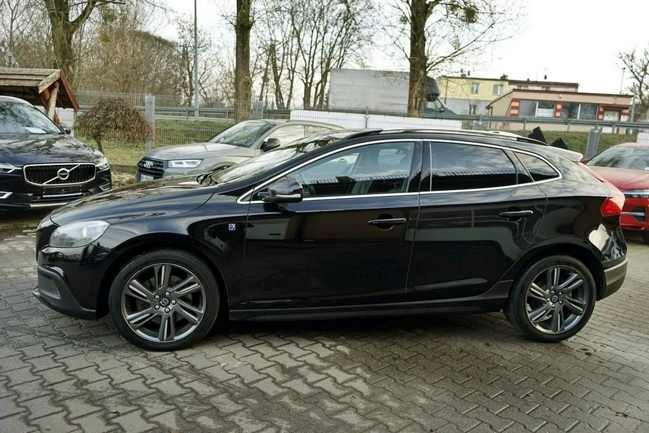 Volvo V40 Cross Country - Zdjęcie 7