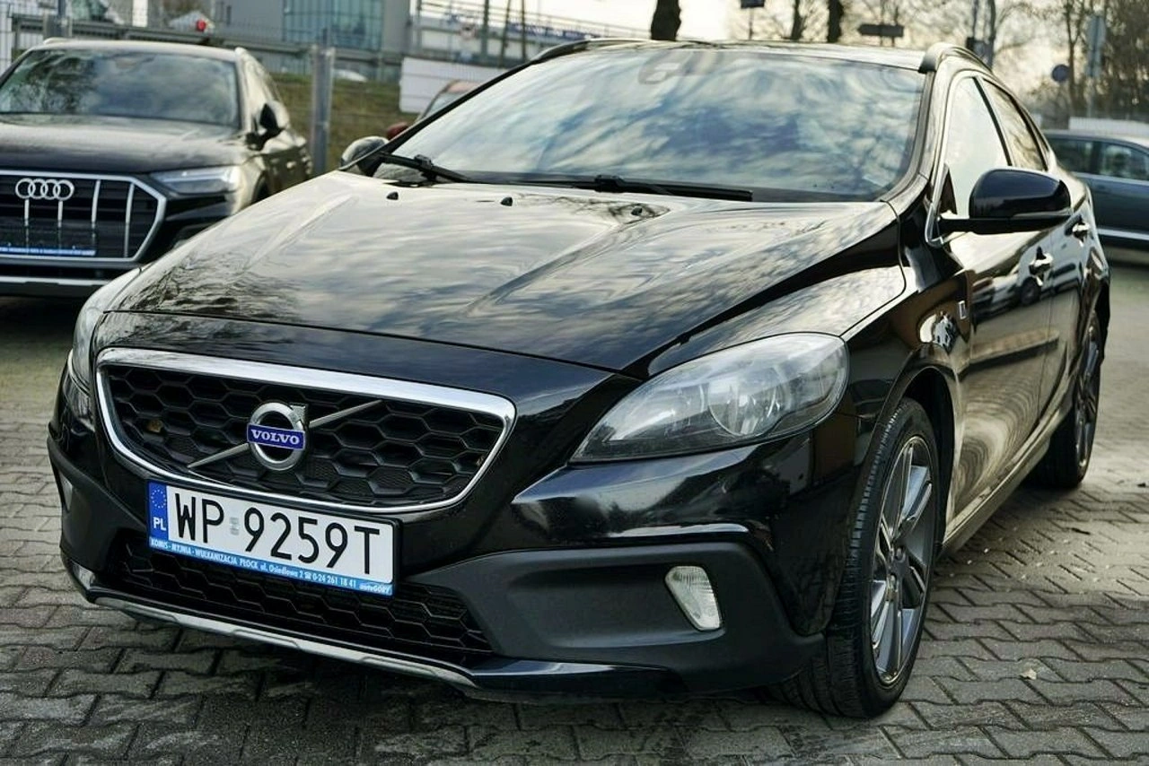 Volvo V40 Cross Country - Zdjęcie 9