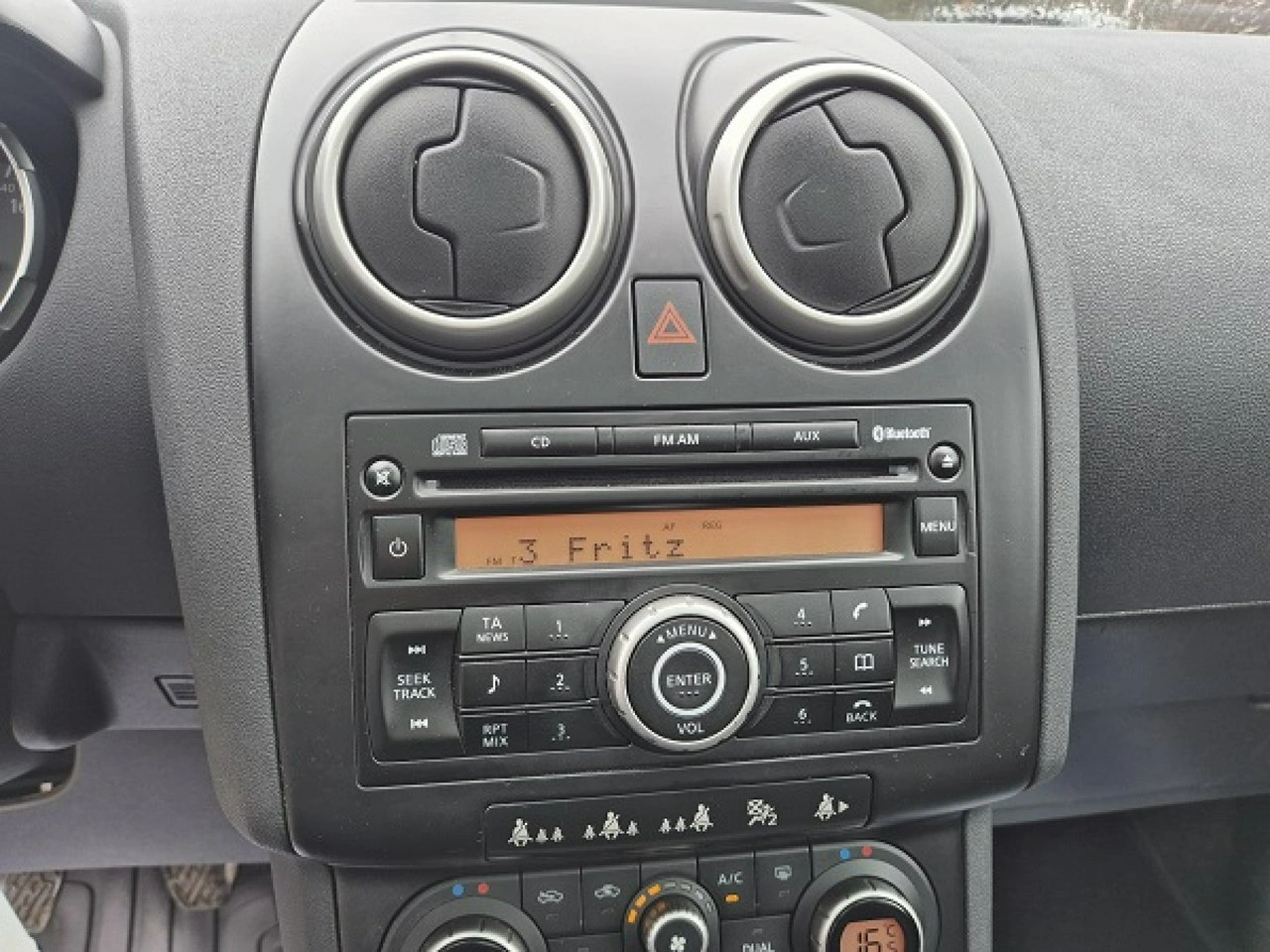 Nissan Qashqai+2 - Zdjęcie 23