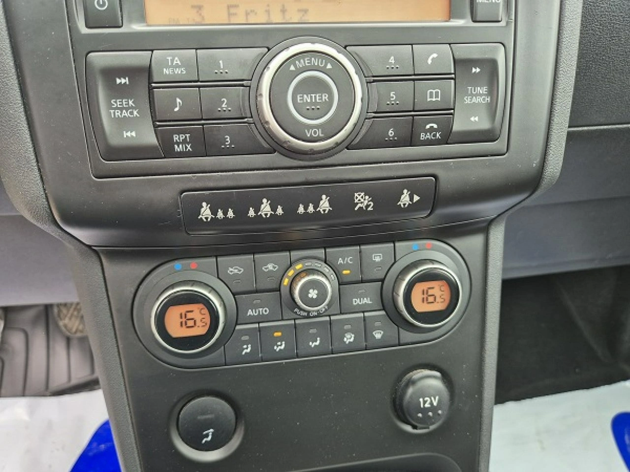 Nissan Qashqai+2 - Zdjęcie 24