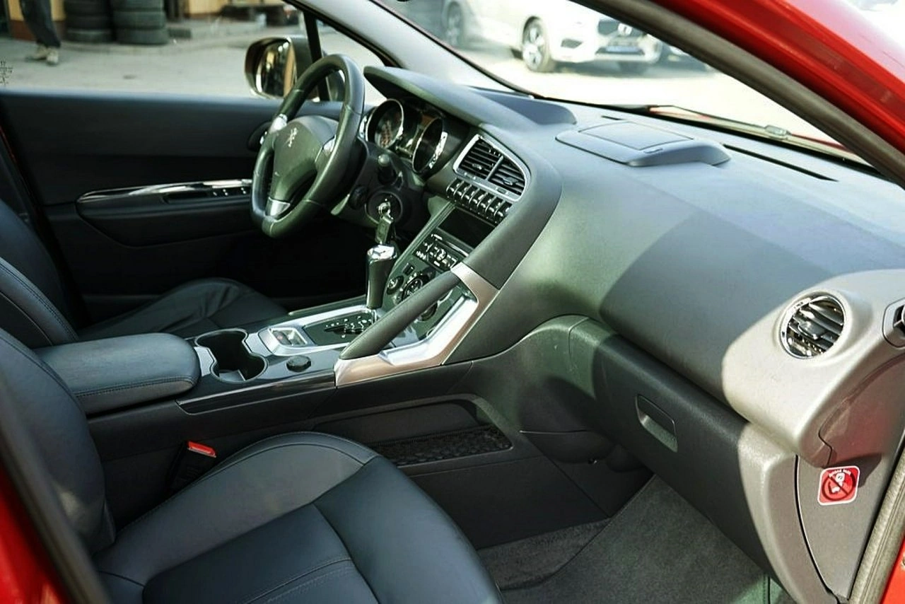Peugeot 3008 - Zdjęcie 12