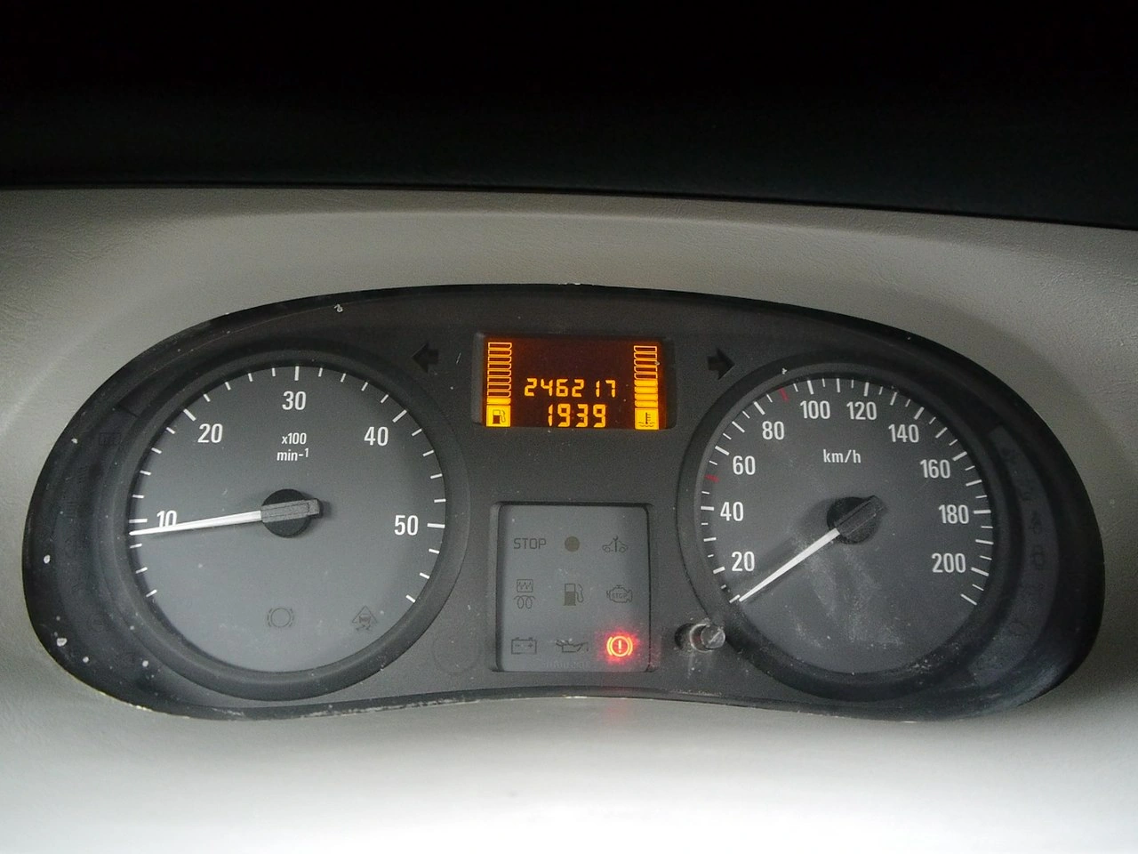 Opel Vivaro - Zdjęcie 16