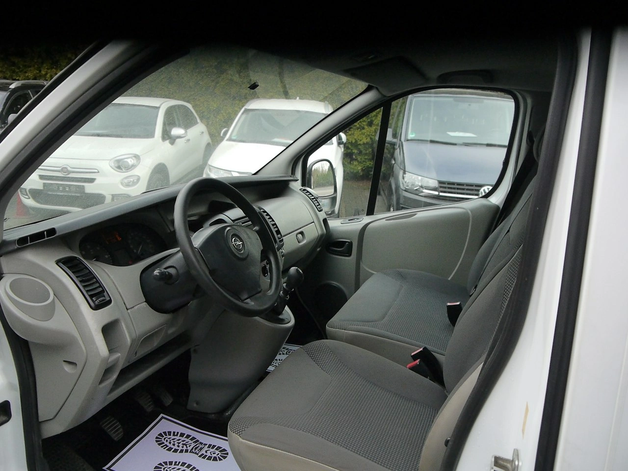 Opel Vivaro - Zdjęcie 21