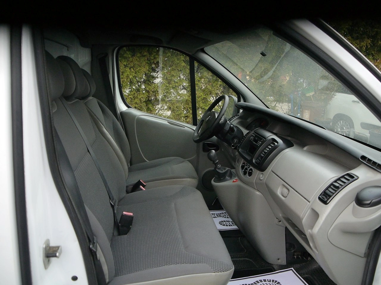 Opel Vivaro - Zdjęcie 22