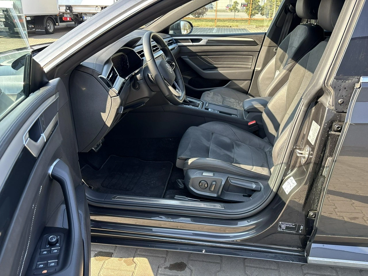 Volkswagen Arteon - Zdjęcie 10