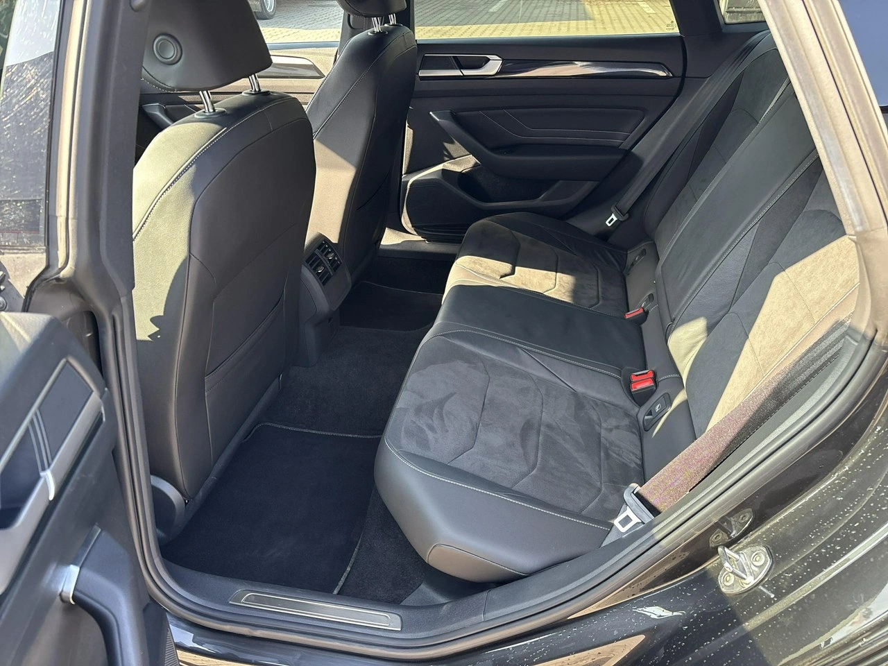 Volkswagen Arteon - Zdjęcie 11