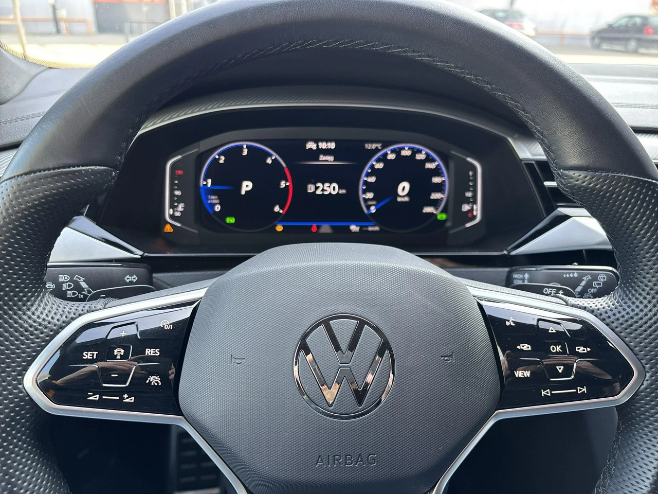 Volkswagen Arteon - Zdjęcie 23