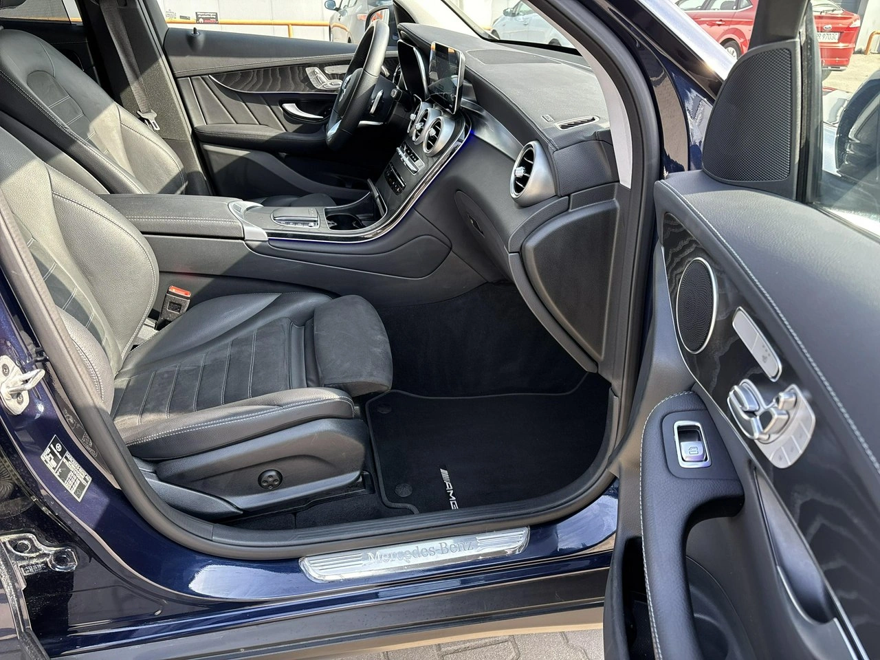 Mercedes GLC 300 - Zdjęcie 20