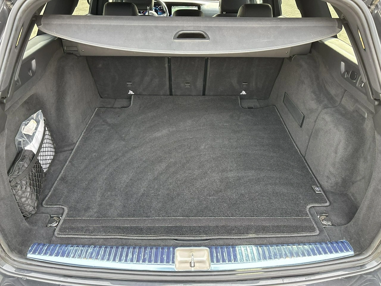 Mercedes E 220 - Zdjęcie 13