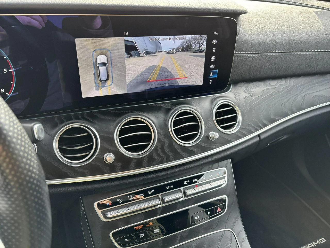 Mercedes E 220 - Zdjęcie 21