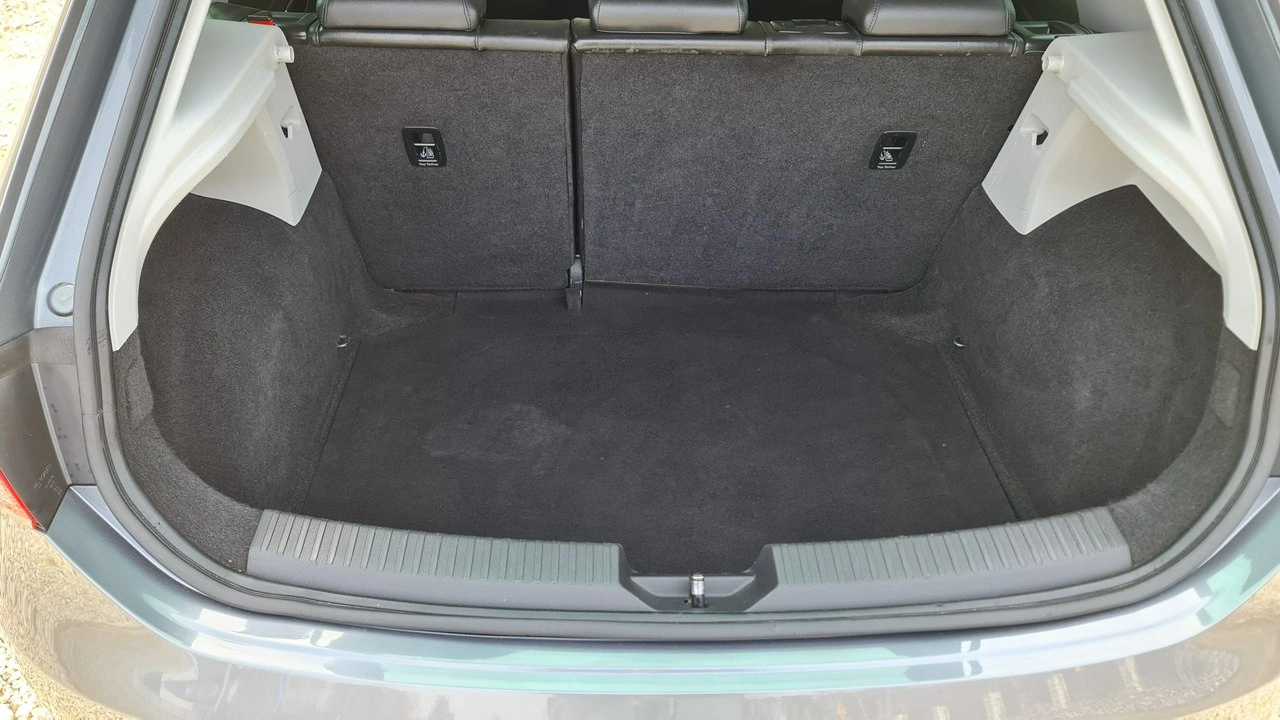 Seat Leon - Zdjęcie 31