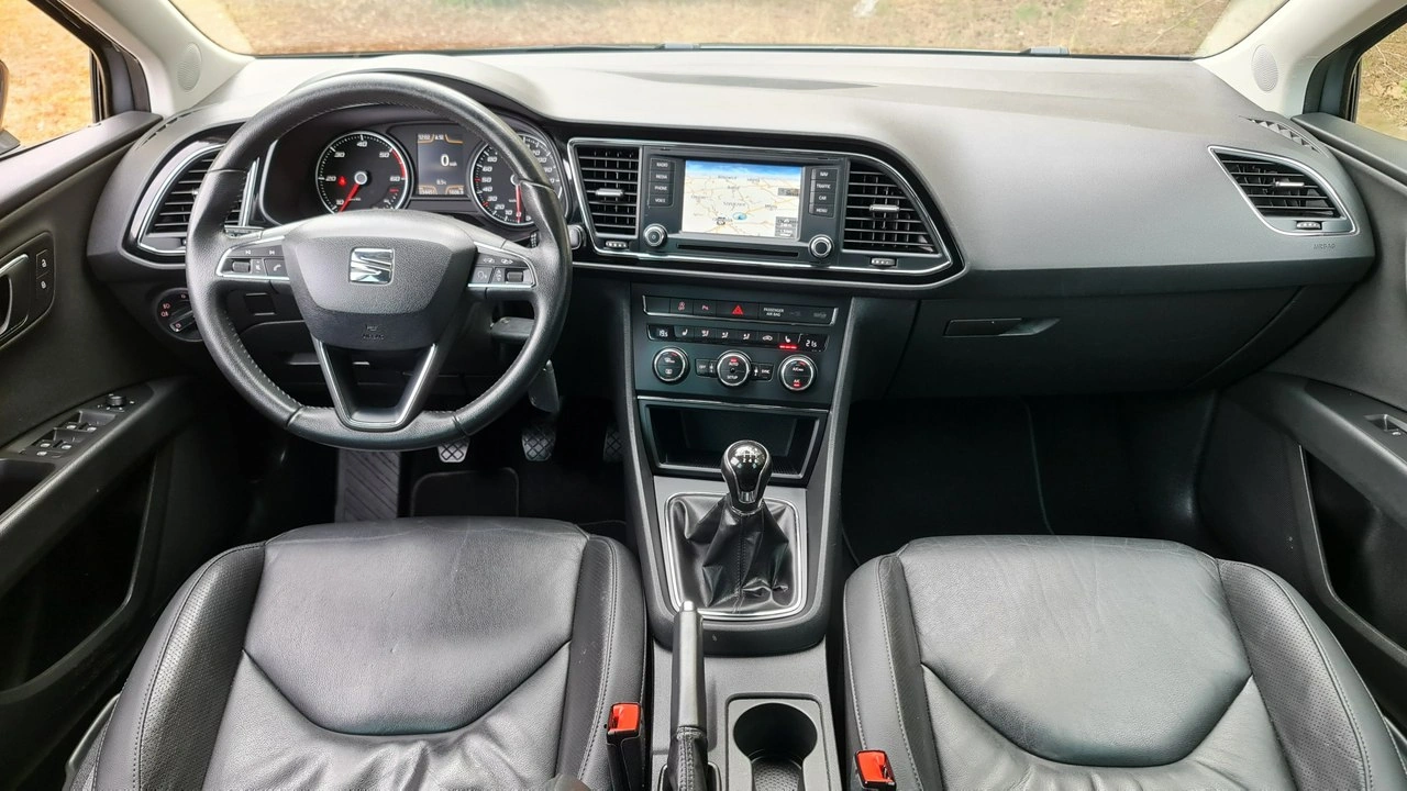 Seat Leon - Zdjęcie 4