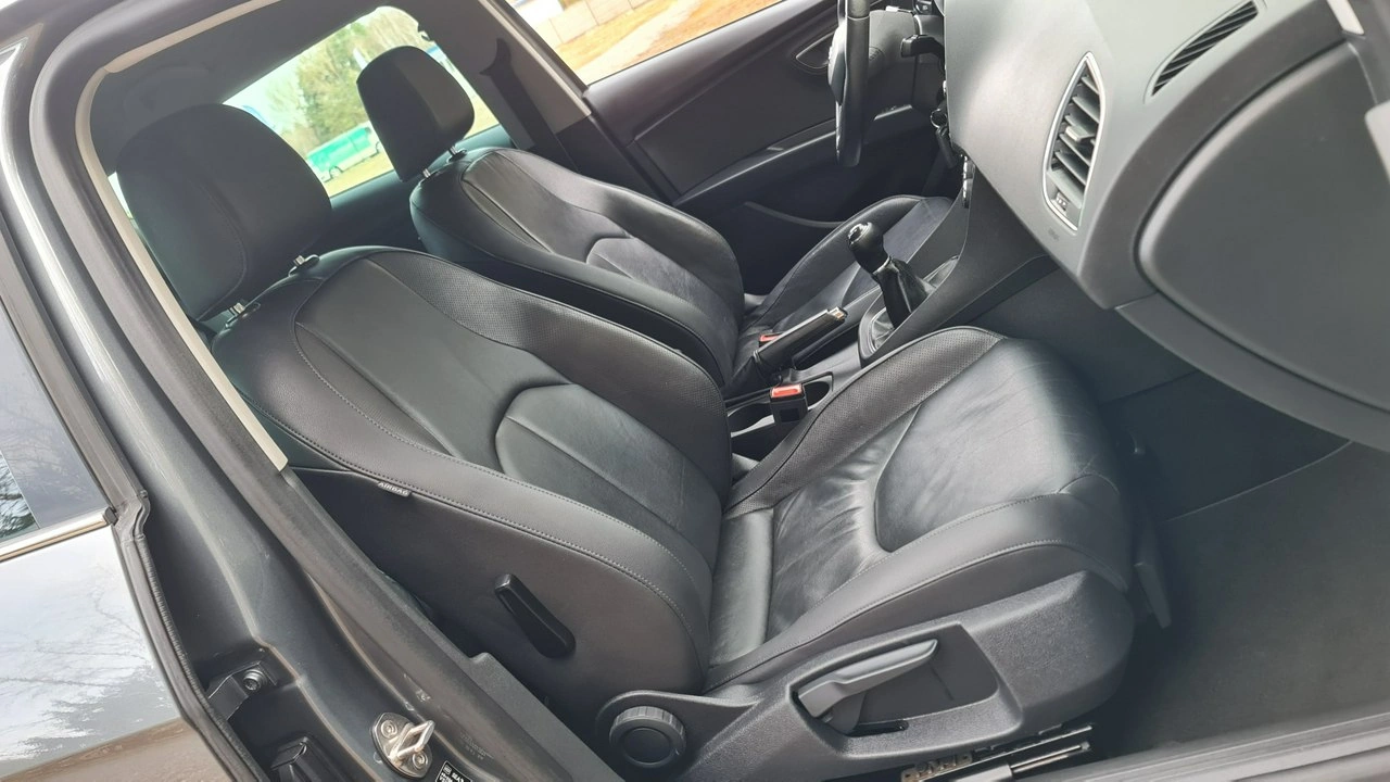 Seat Leon - Zdjęcie 6