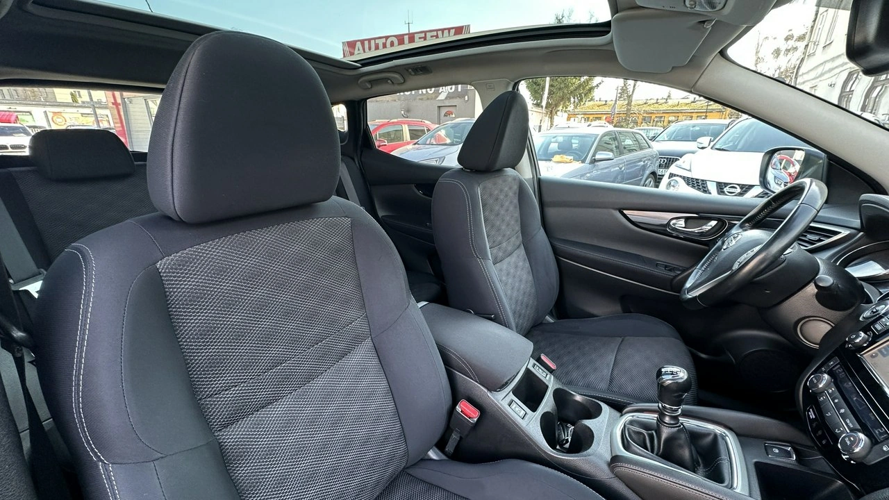 Nissan Qashqai - Zdjęcie 16
