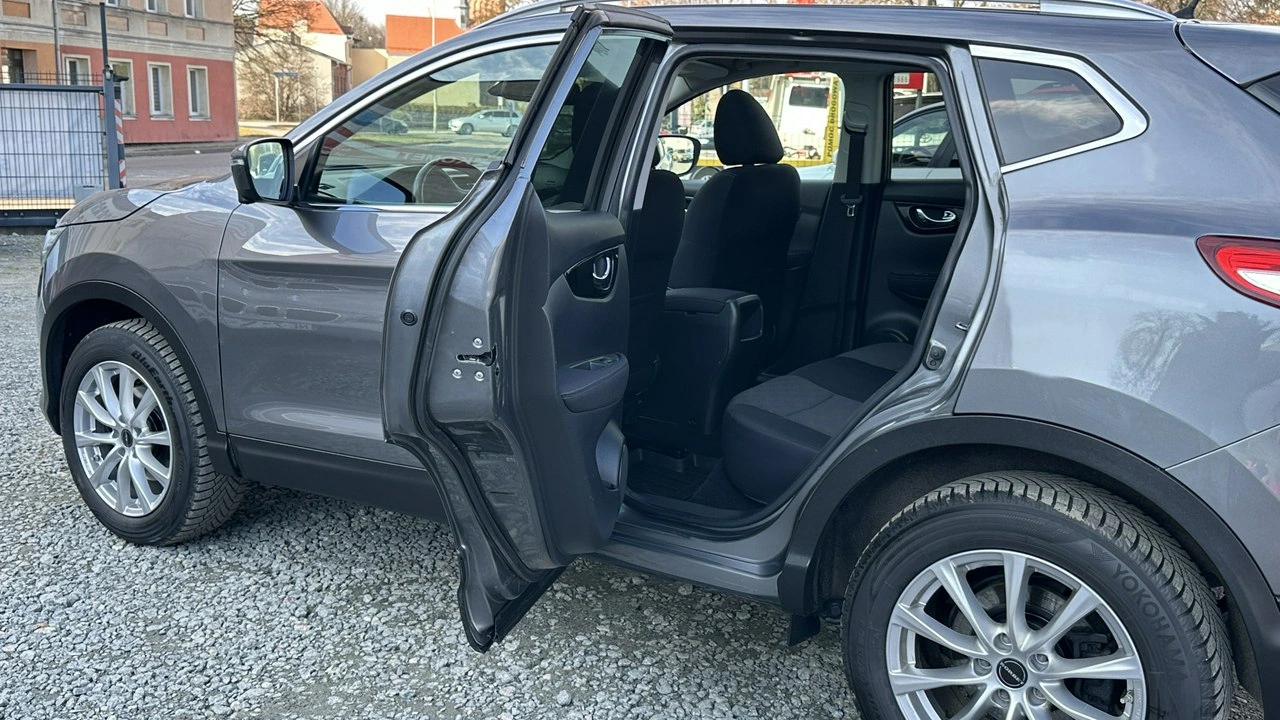Nissan Qashqai - Zdjęcie 20