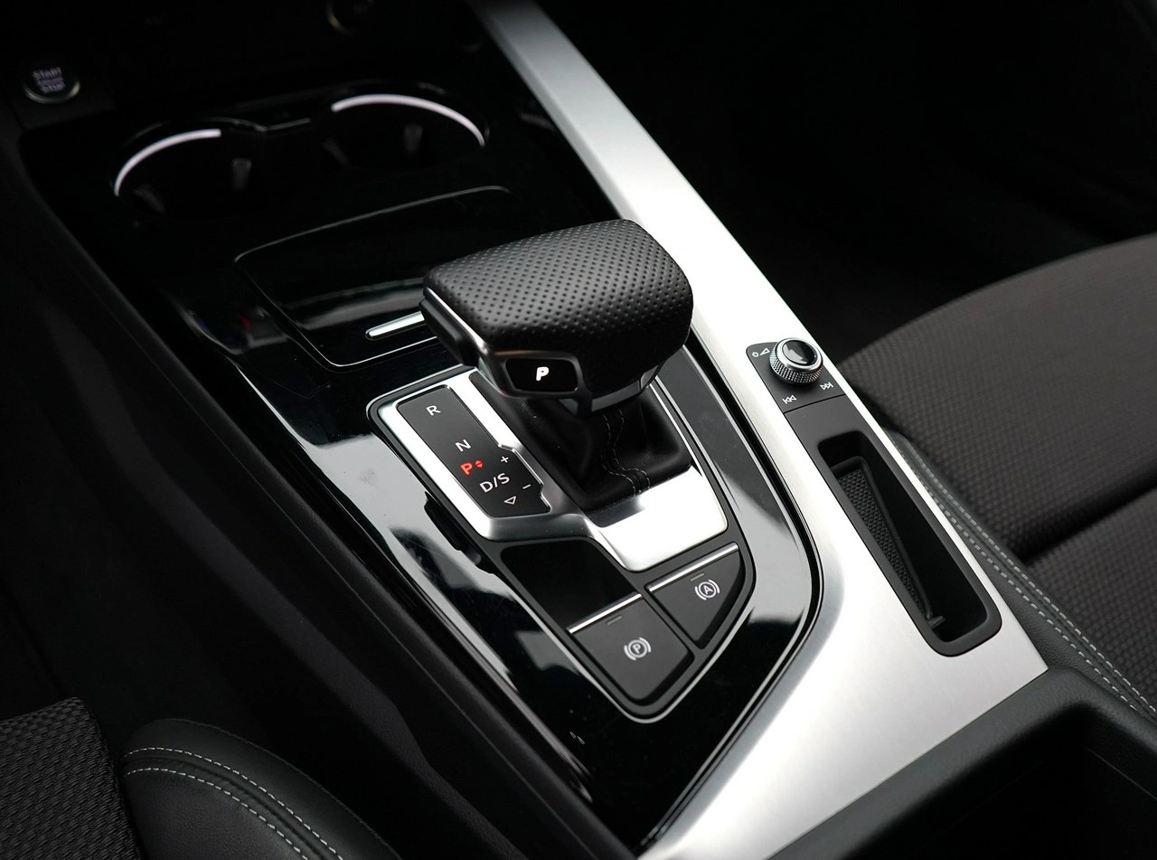 Audi A4 - Zdjęcie 18