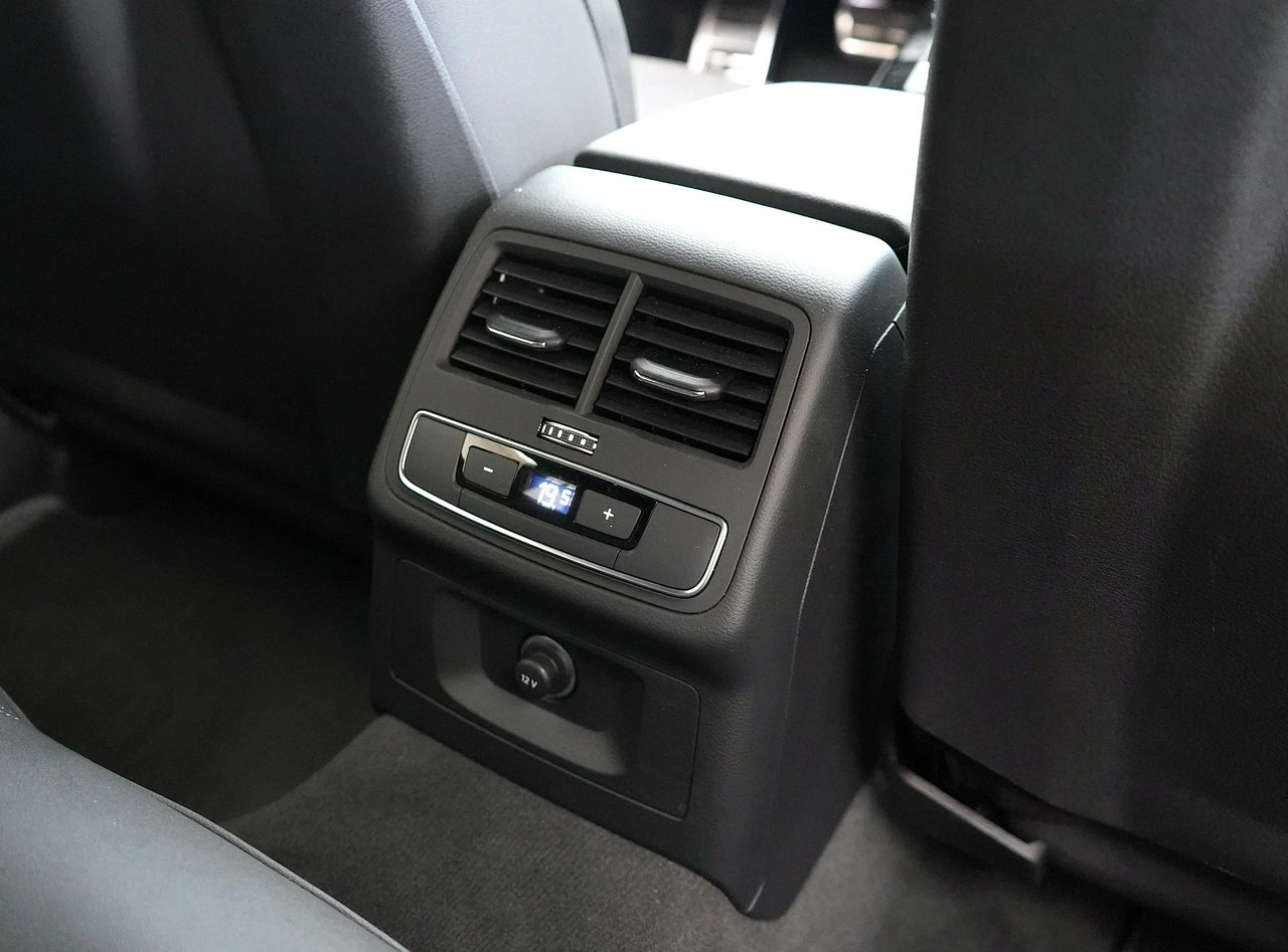 Audi A4 - Zdjęcie 29