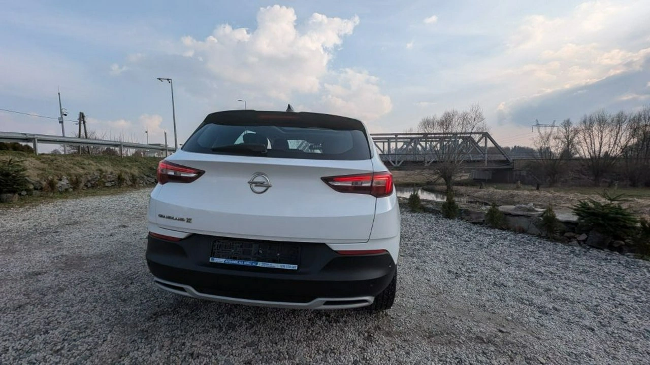 Opel Grandland X - Zdjęcie 9