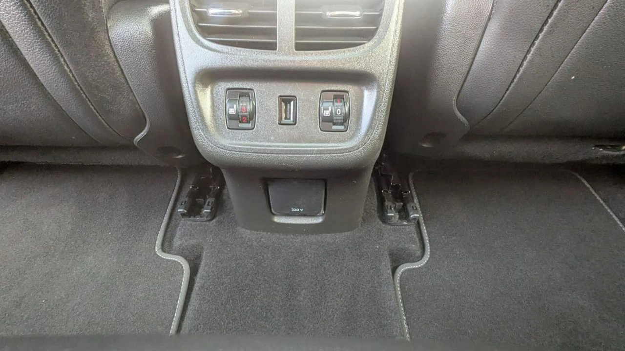 Opel Grandland X - Zdjęcie 10