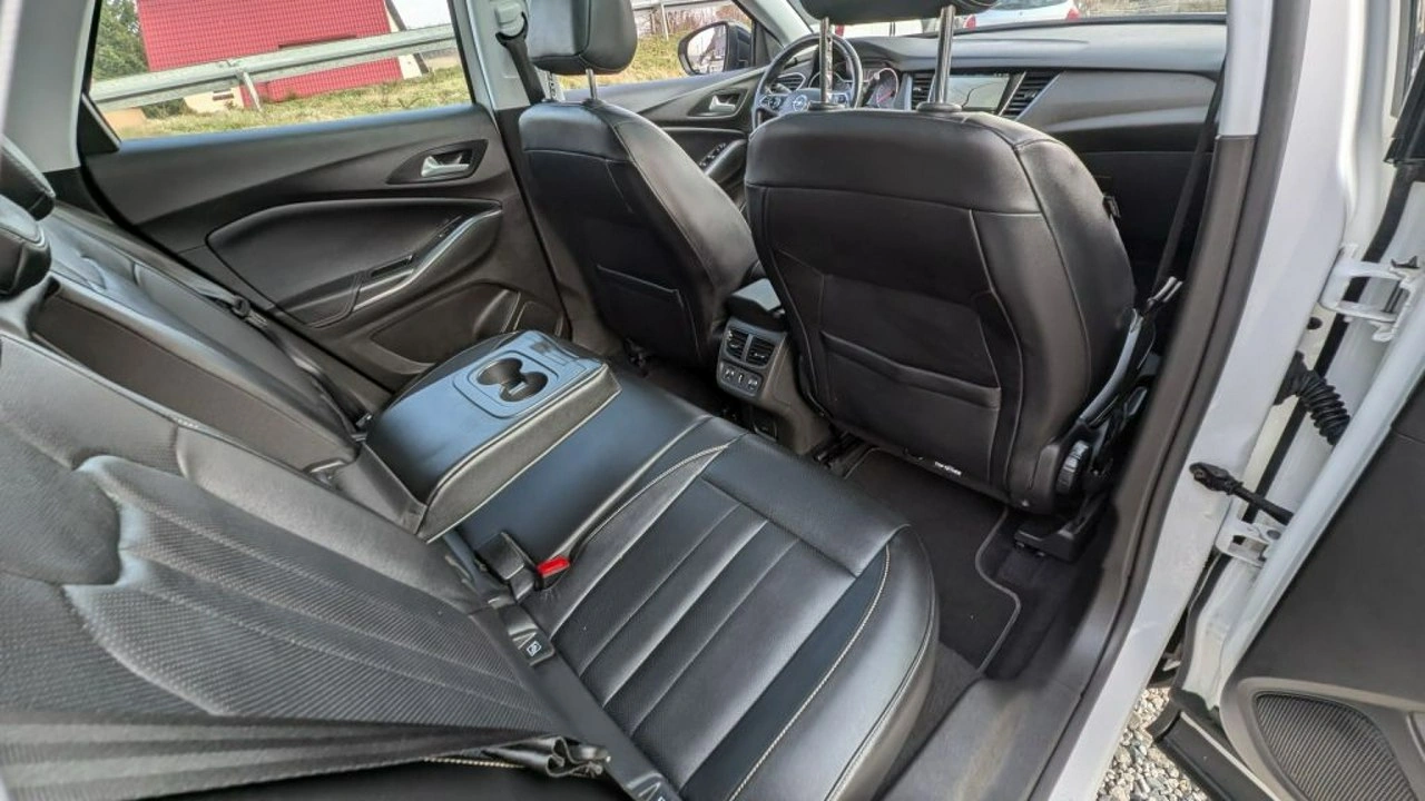 Opel Grandland X - Zdjęcie 17