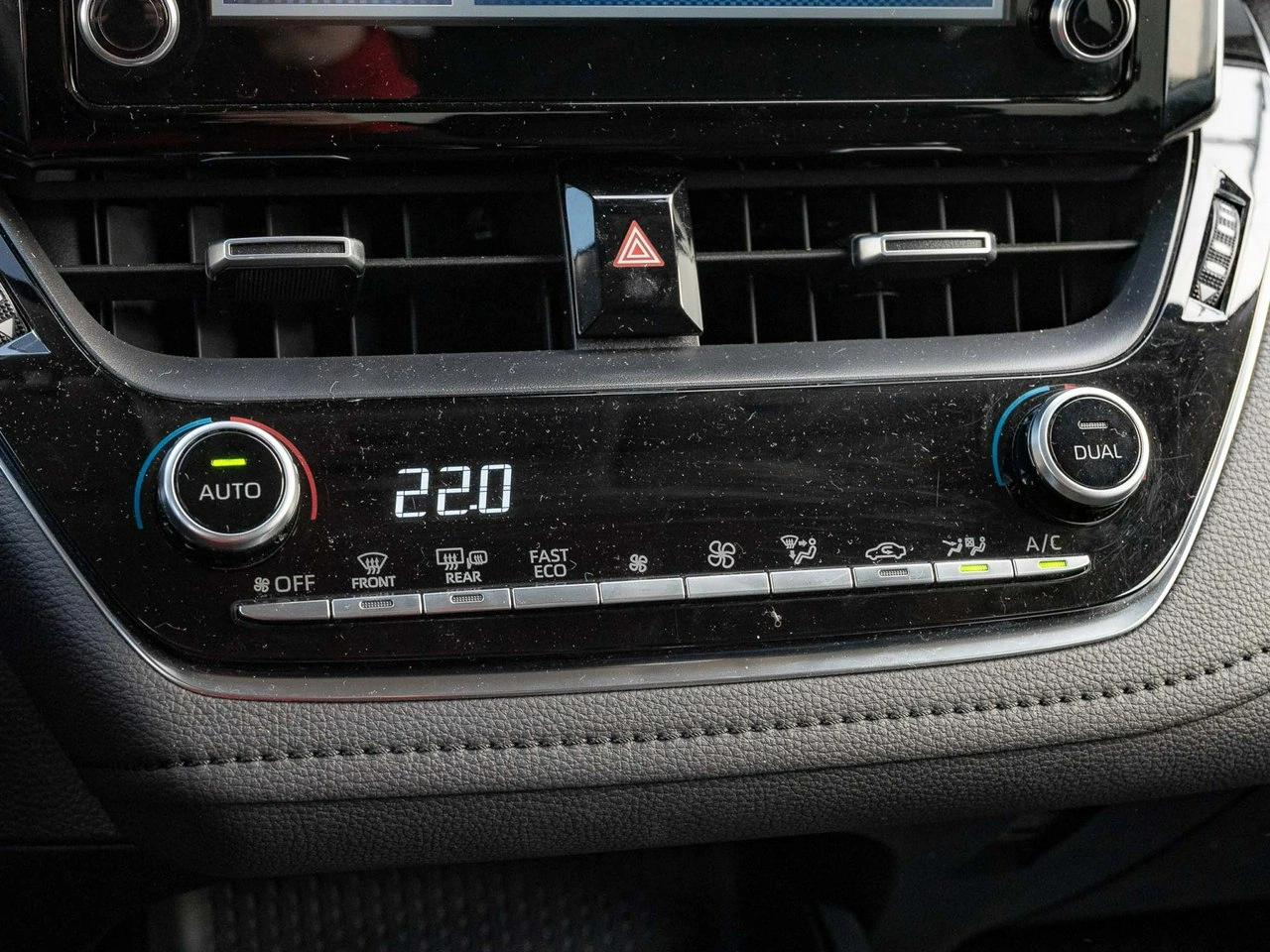 Toyota Corolla - Zdjęcie 17