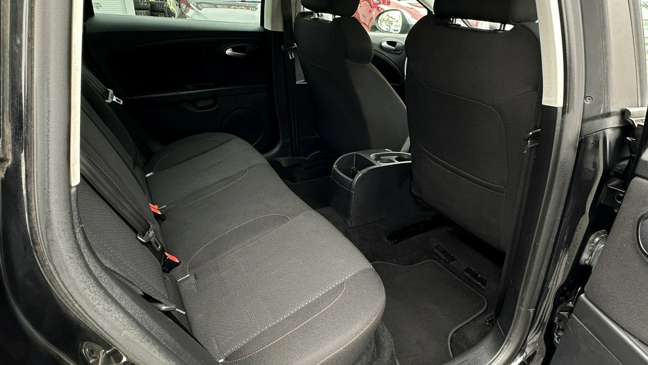 Seat Leon - Zdjęcie 28