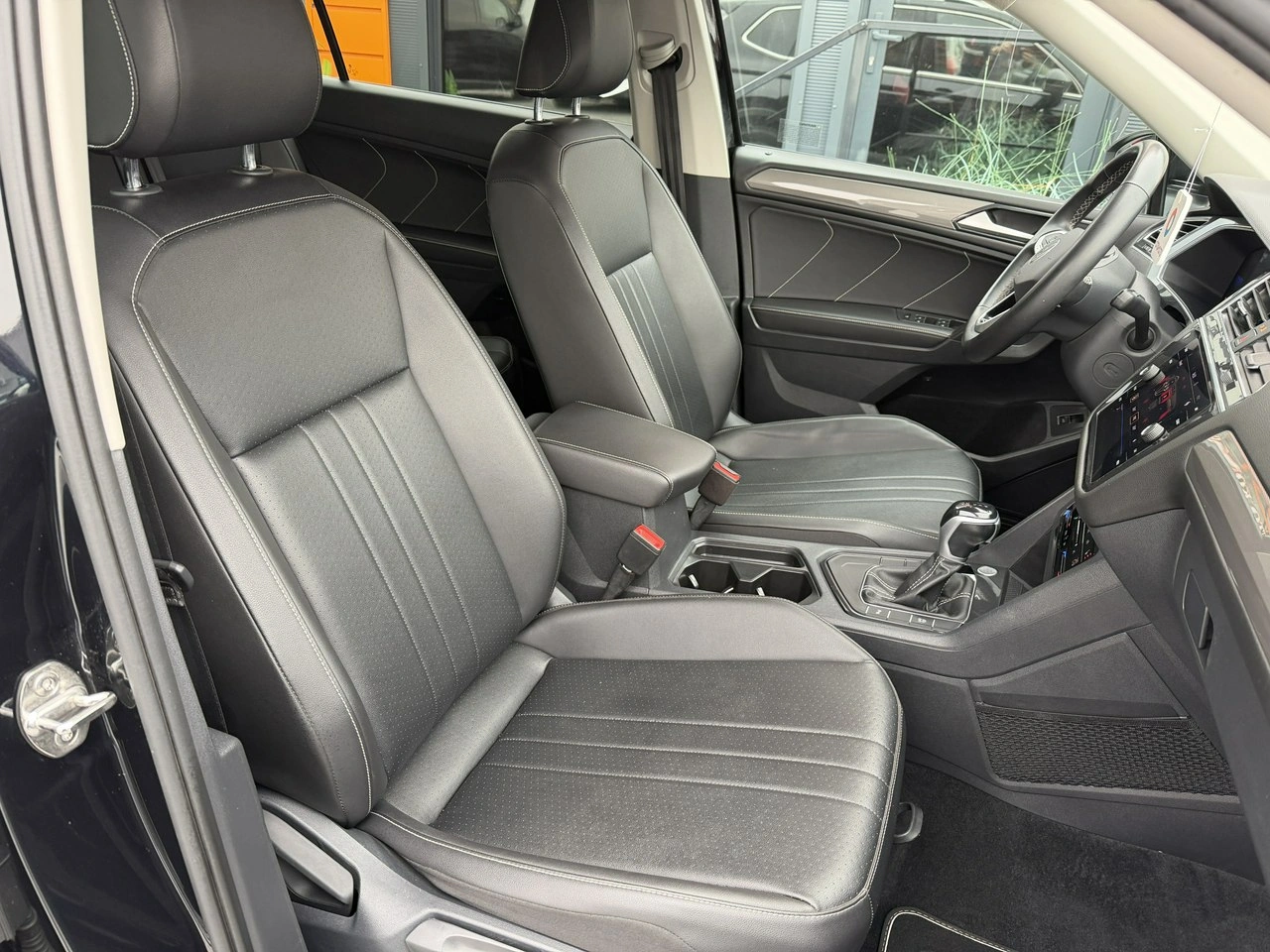 Volkswagen Tiguan Allspace - Zdjęcie 24