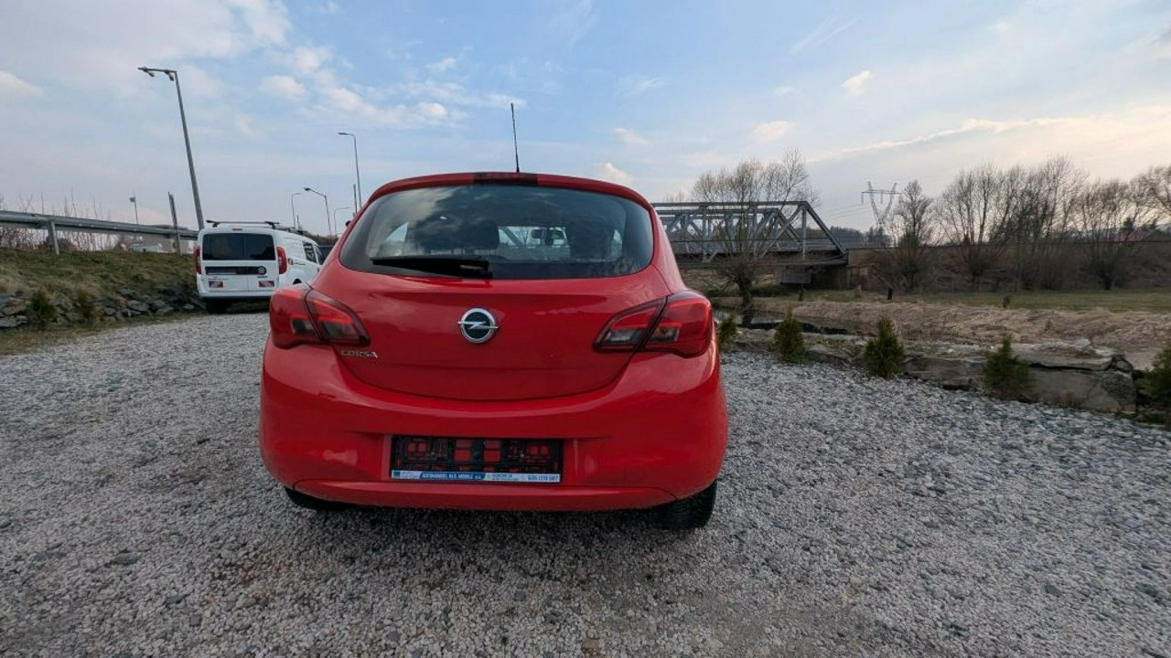 Opel Corsa - Zdjęcie 8