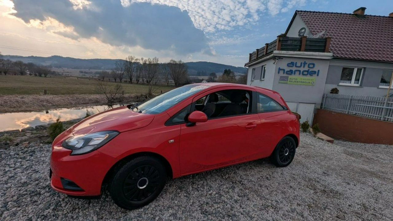 Opel Corsa - Główne zdjęcie