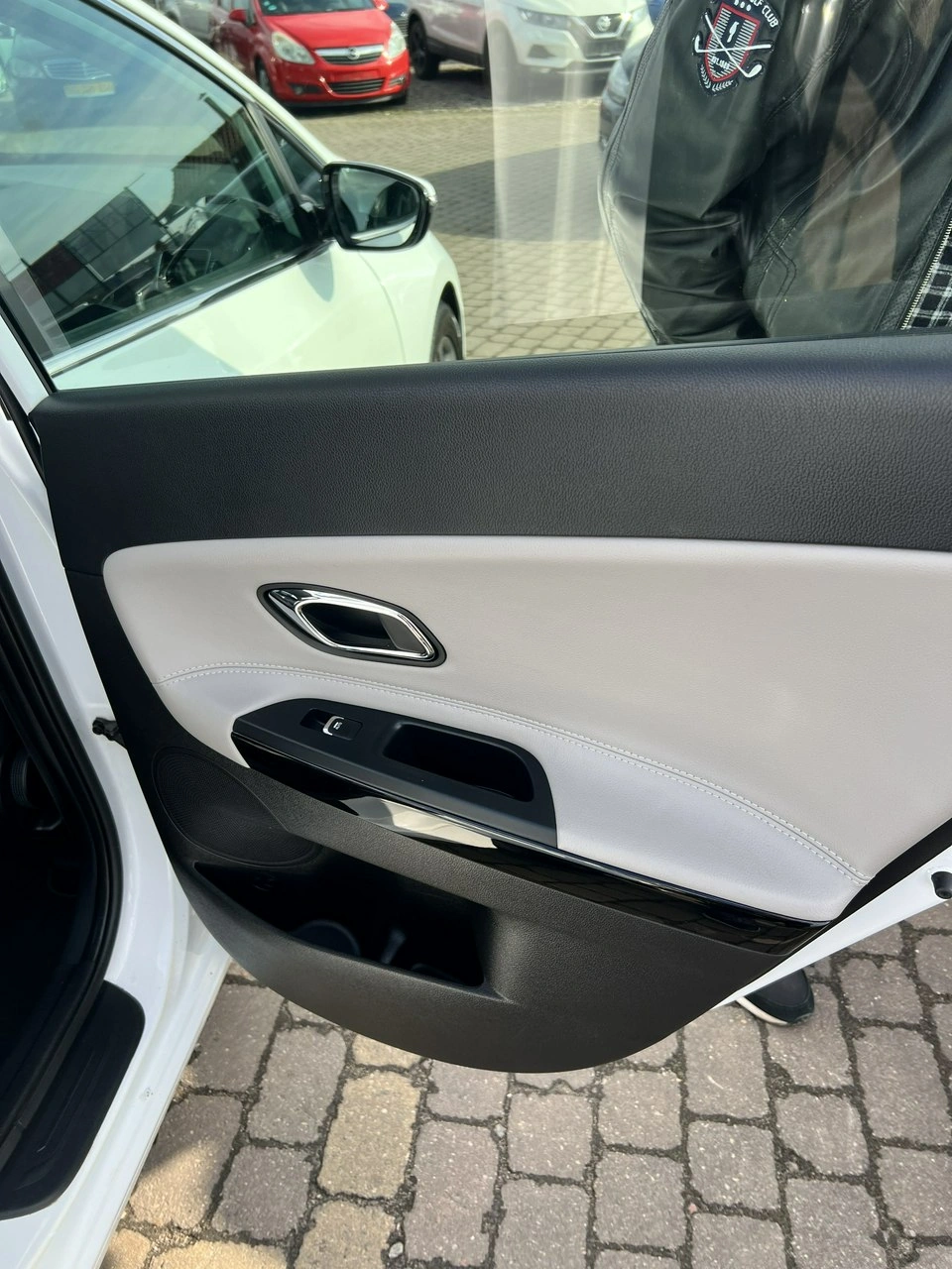 Kia Ceed - Zdjęcie 9