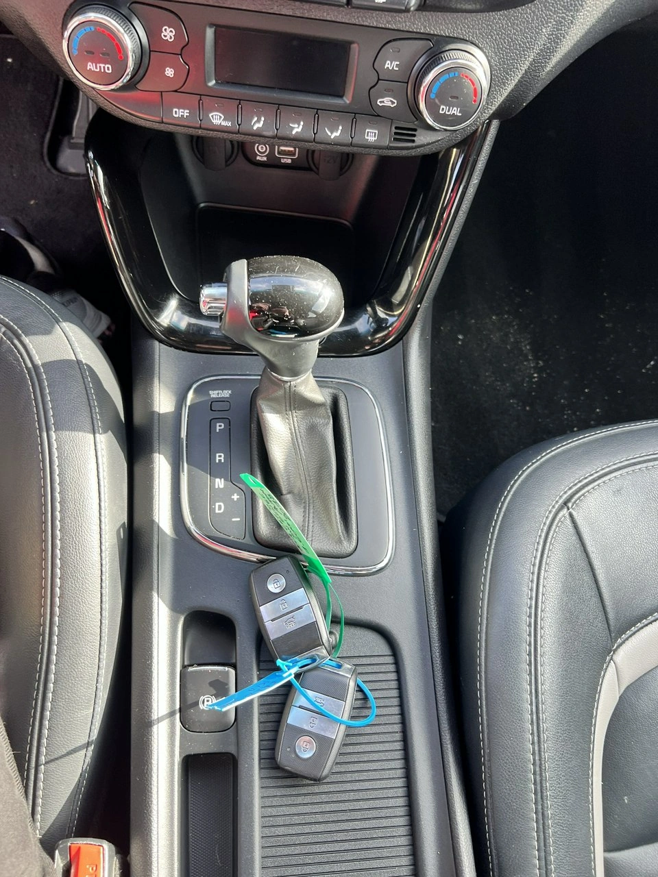 Kia Ceed - Zdjęcie 15