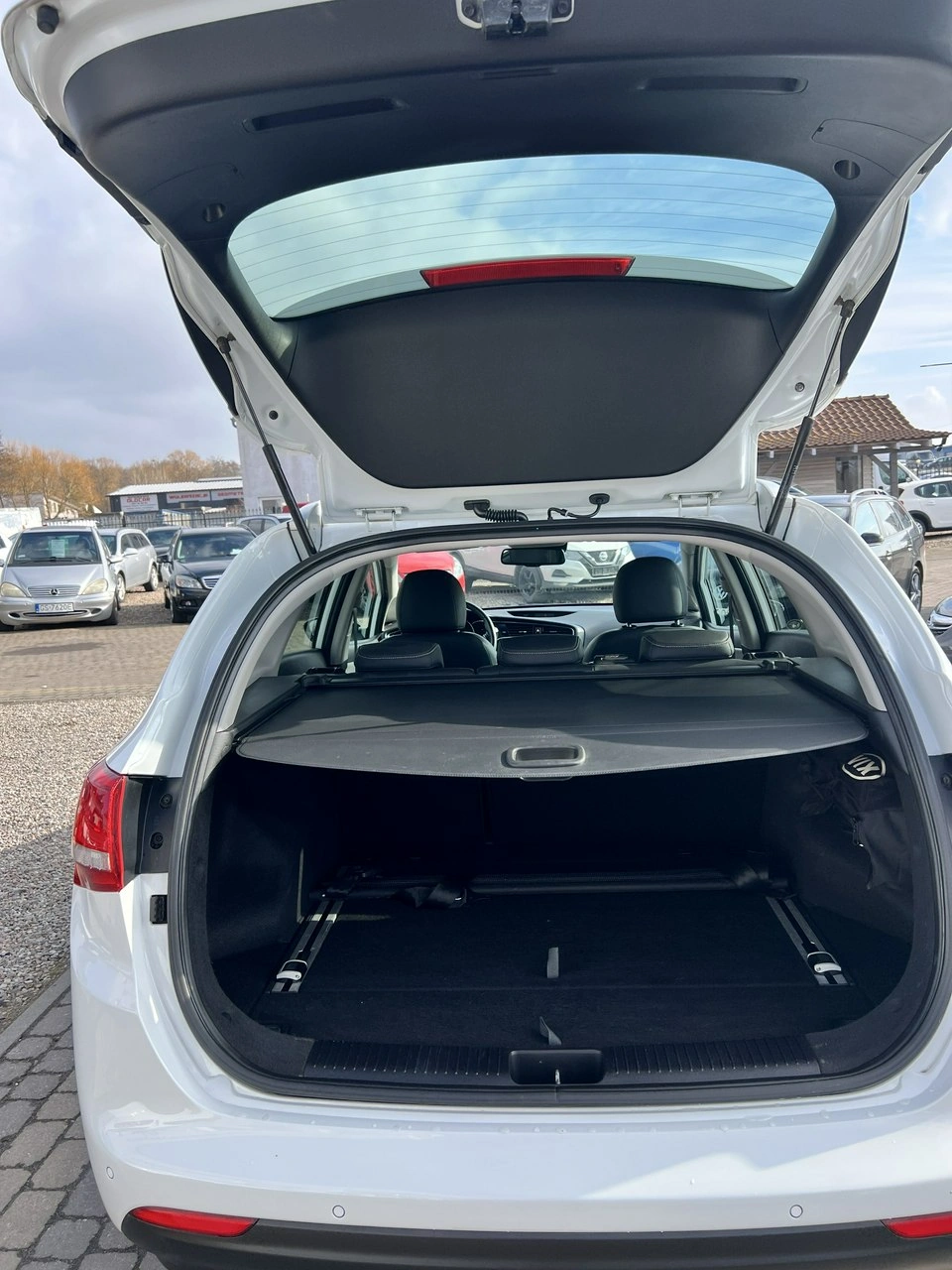 Kia Ceed - Zdjęcie 5