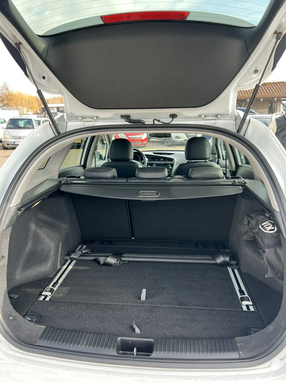 Kia Ceed - Zdjęcie 6