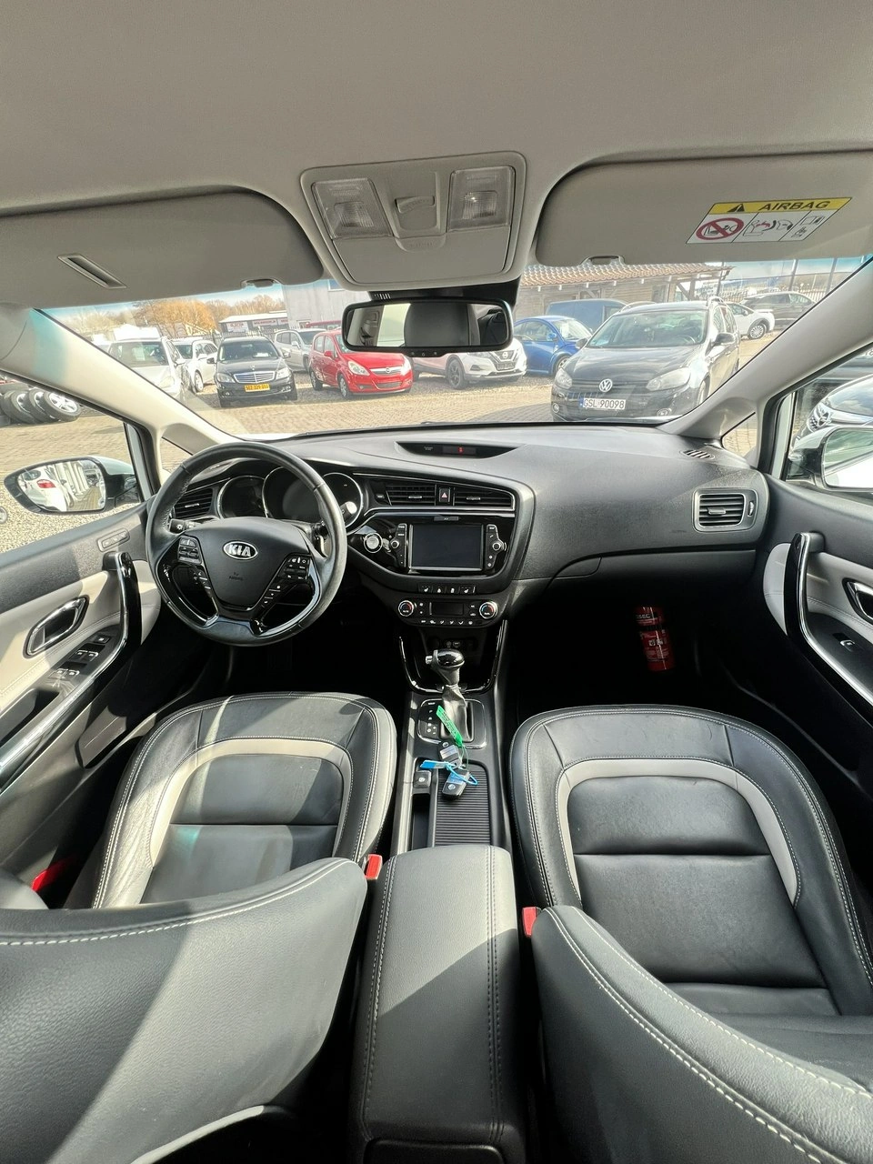 Kia Ceed - Zdjęcie 8