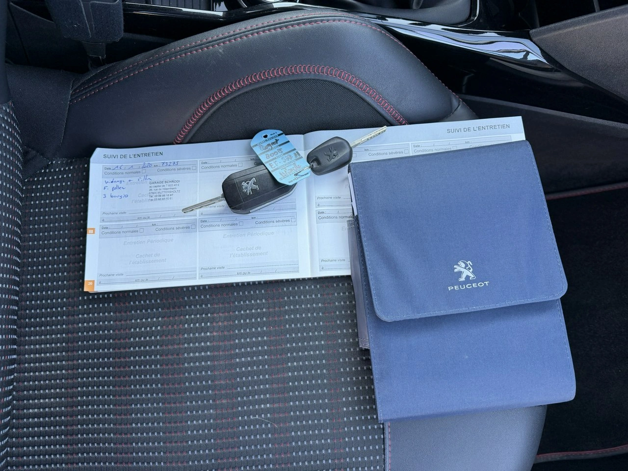 Peugeot 2008 - Zdjęcie 35