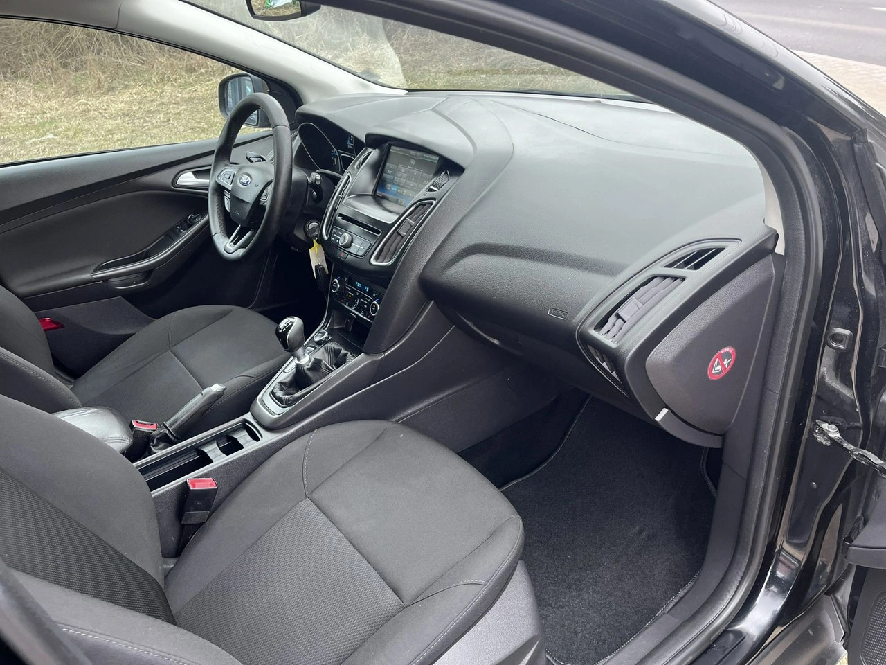 Ford Focus - Zdjęcie 18