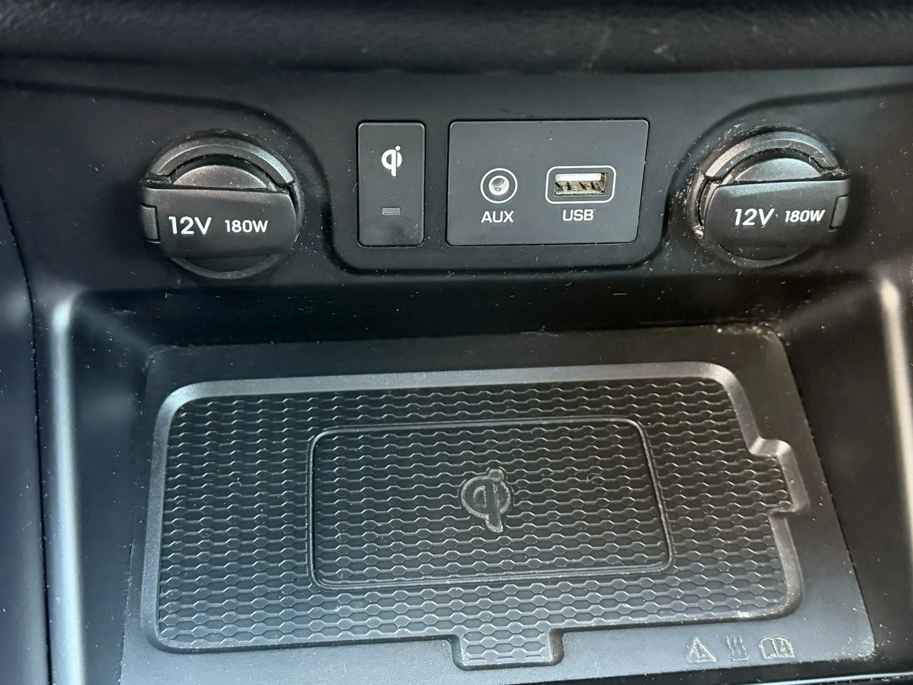 Hyundai Tucson - Zdjęcie 28