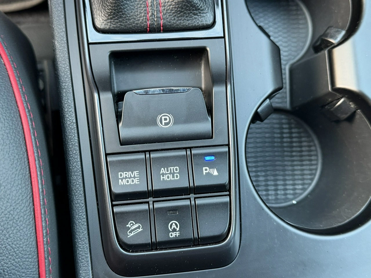 Hyundai Tucson - Zdjęcie 26