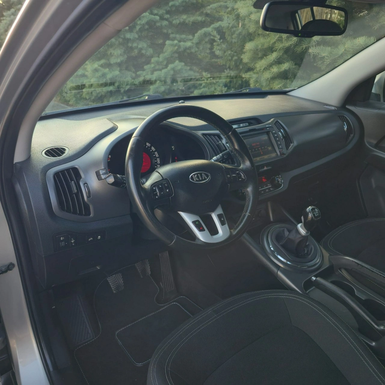 Kia Sportage - Zdjęcie 17