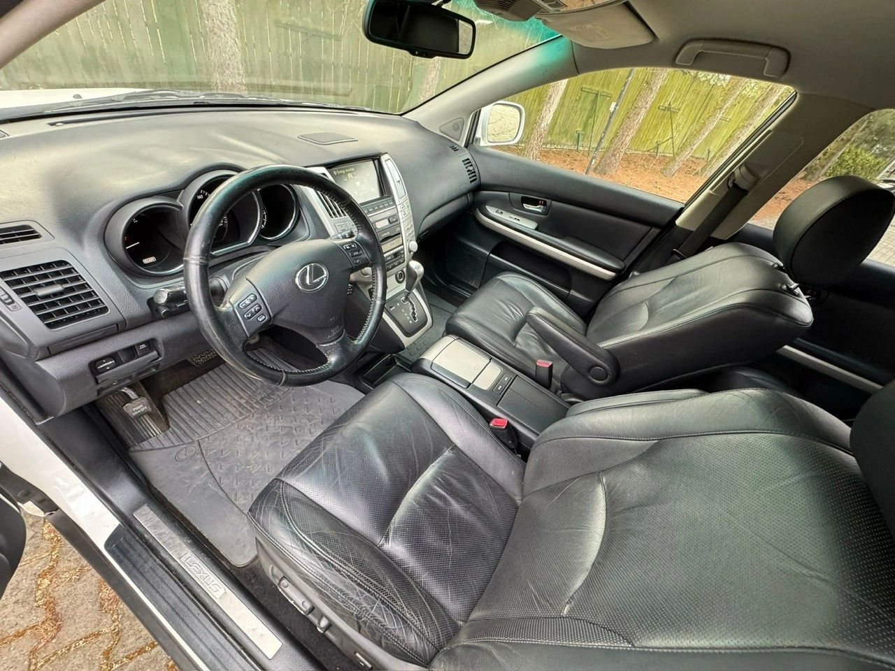 Lexus RX - Zdjęcie 24