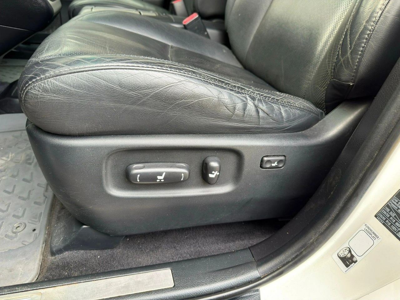 Lexus RX - Zdjęcie 25