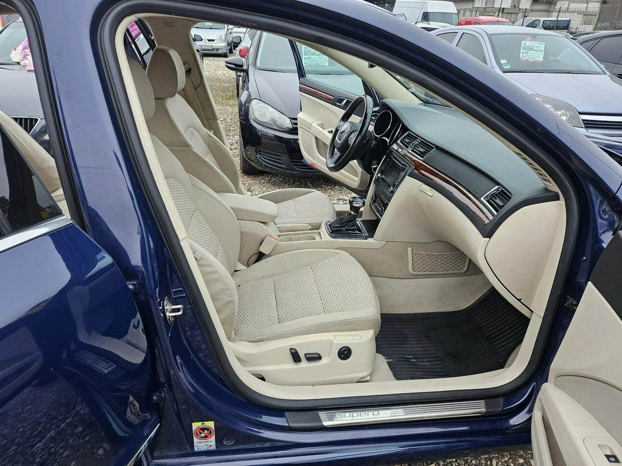 Skoda Superb - Zdjęcie 9
