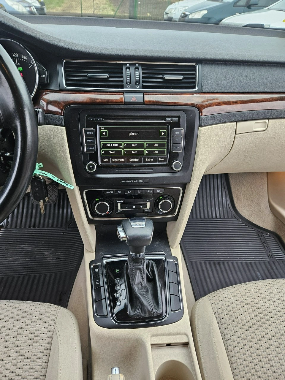 Skoda Superb - Zdjęcie 16