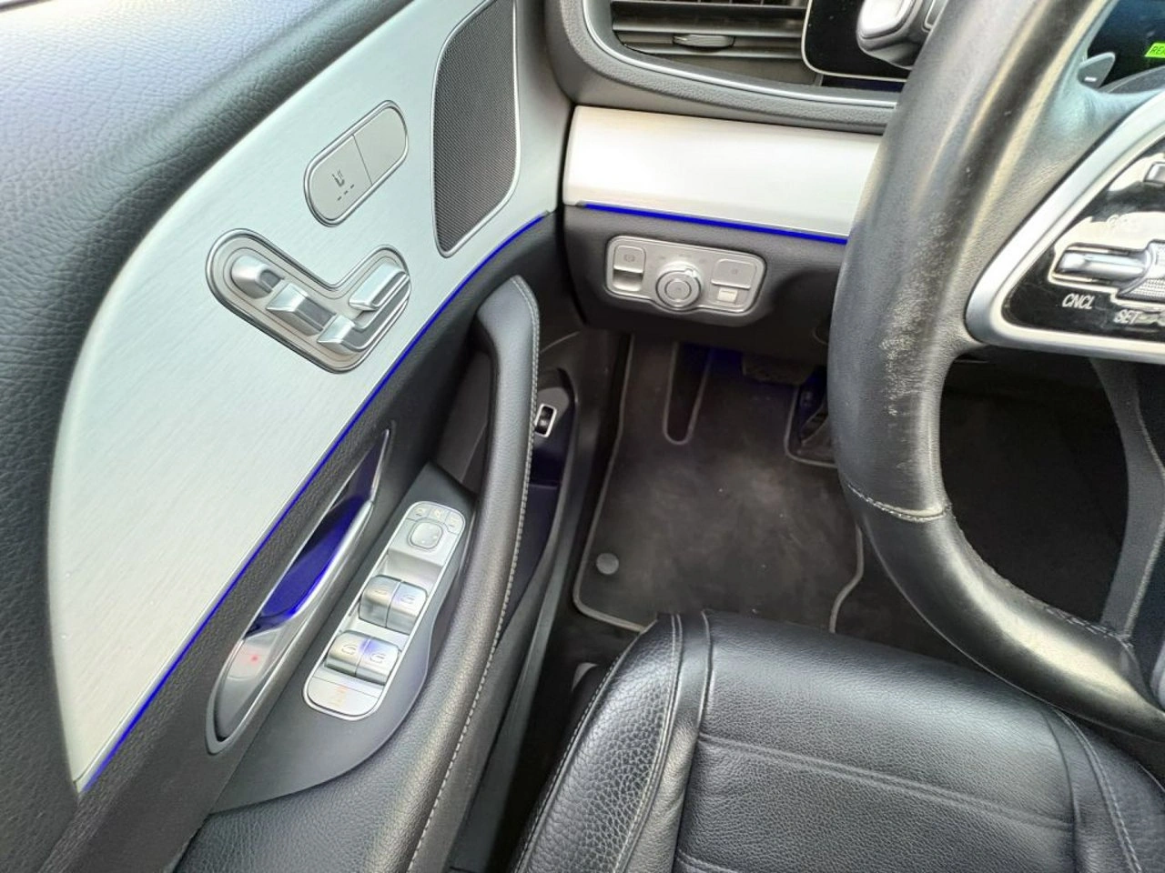 Mercedes GLE 350 de - Zdjęcie 10