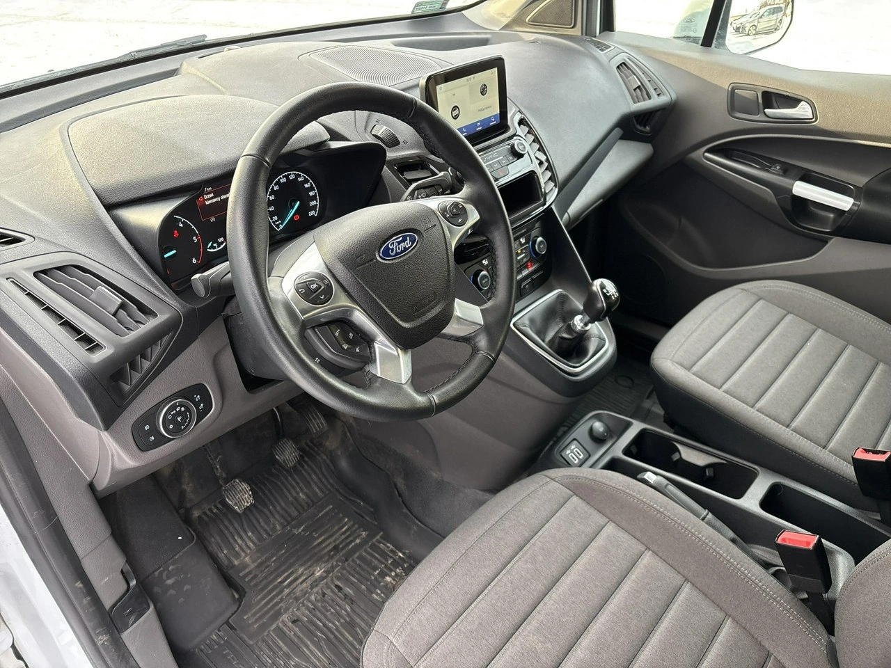 Ford Transit Connect - Zdjęcie 11