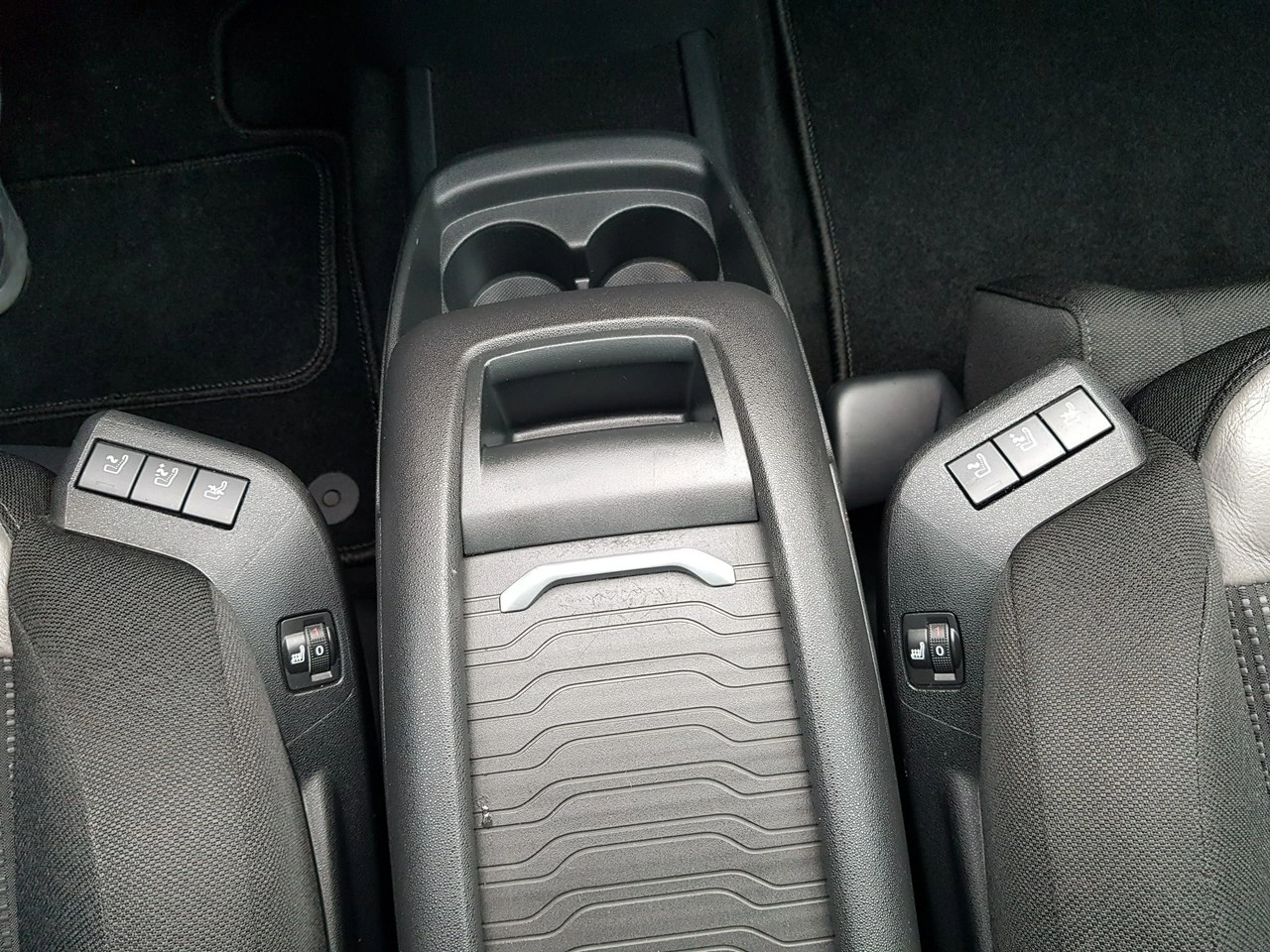 Citroën C4 Grand Picasso - Zdjęcie 24