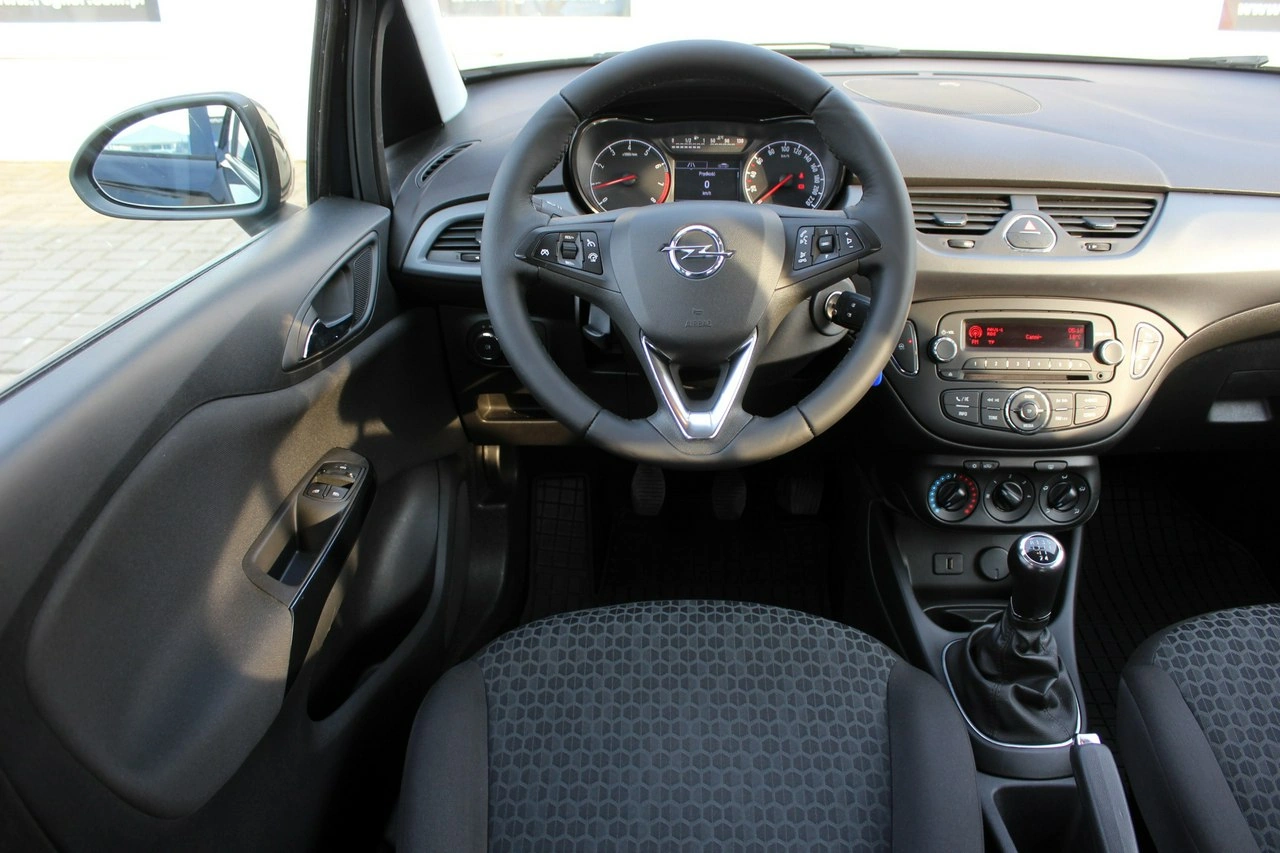 Opel Corsa - Zdjęcie 10