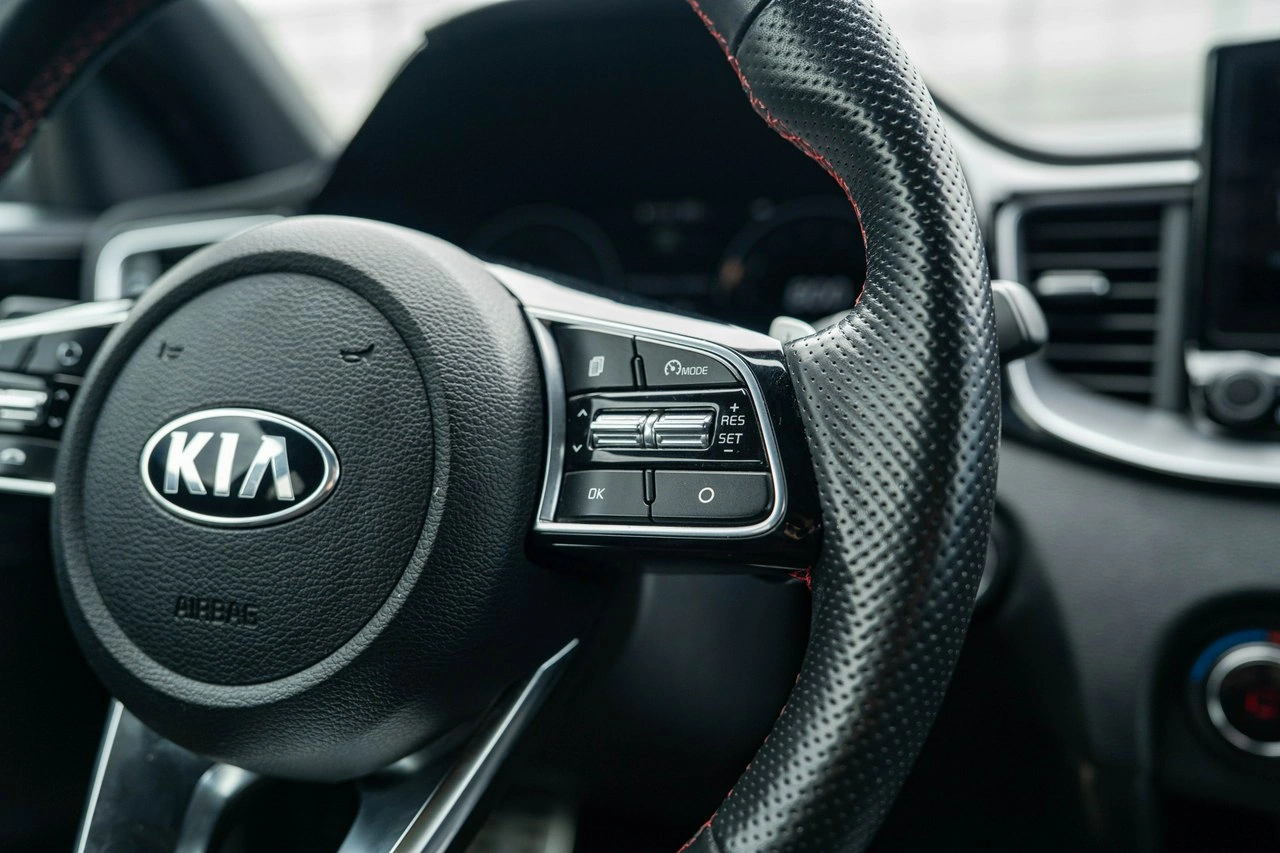 Kia Pro Cee'd - Zdjęcie 18