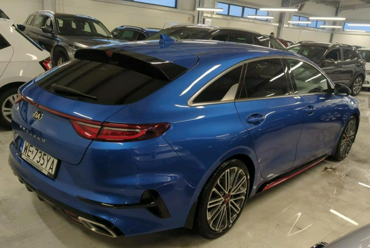 Kia Pro Cee'd - Zdjęcie 2