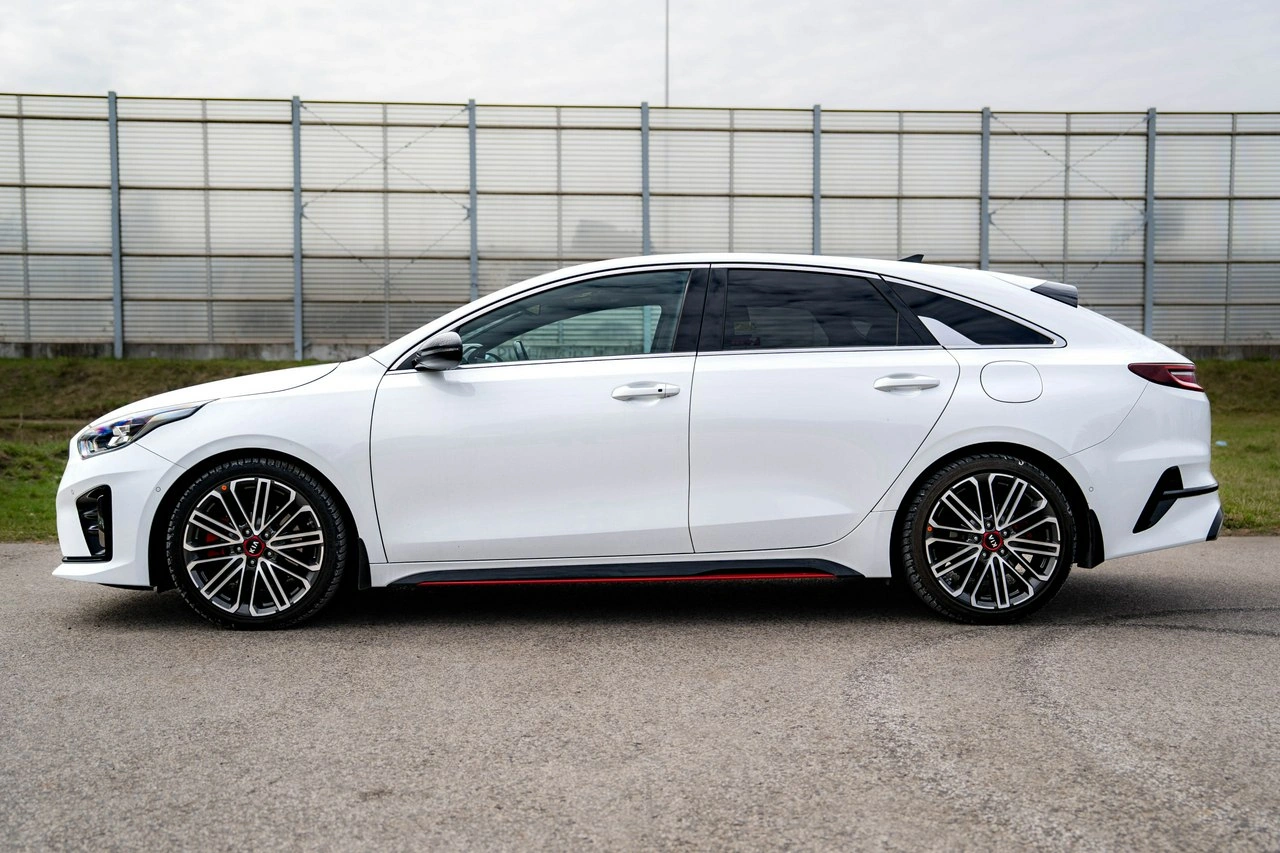 Kia Pro Cee'd - Zdjęcie 9
